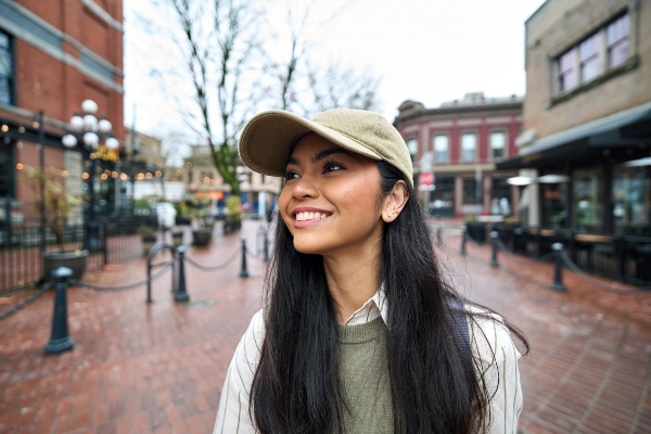 How Cosmetic Dentists Treat Stains On The Teeth